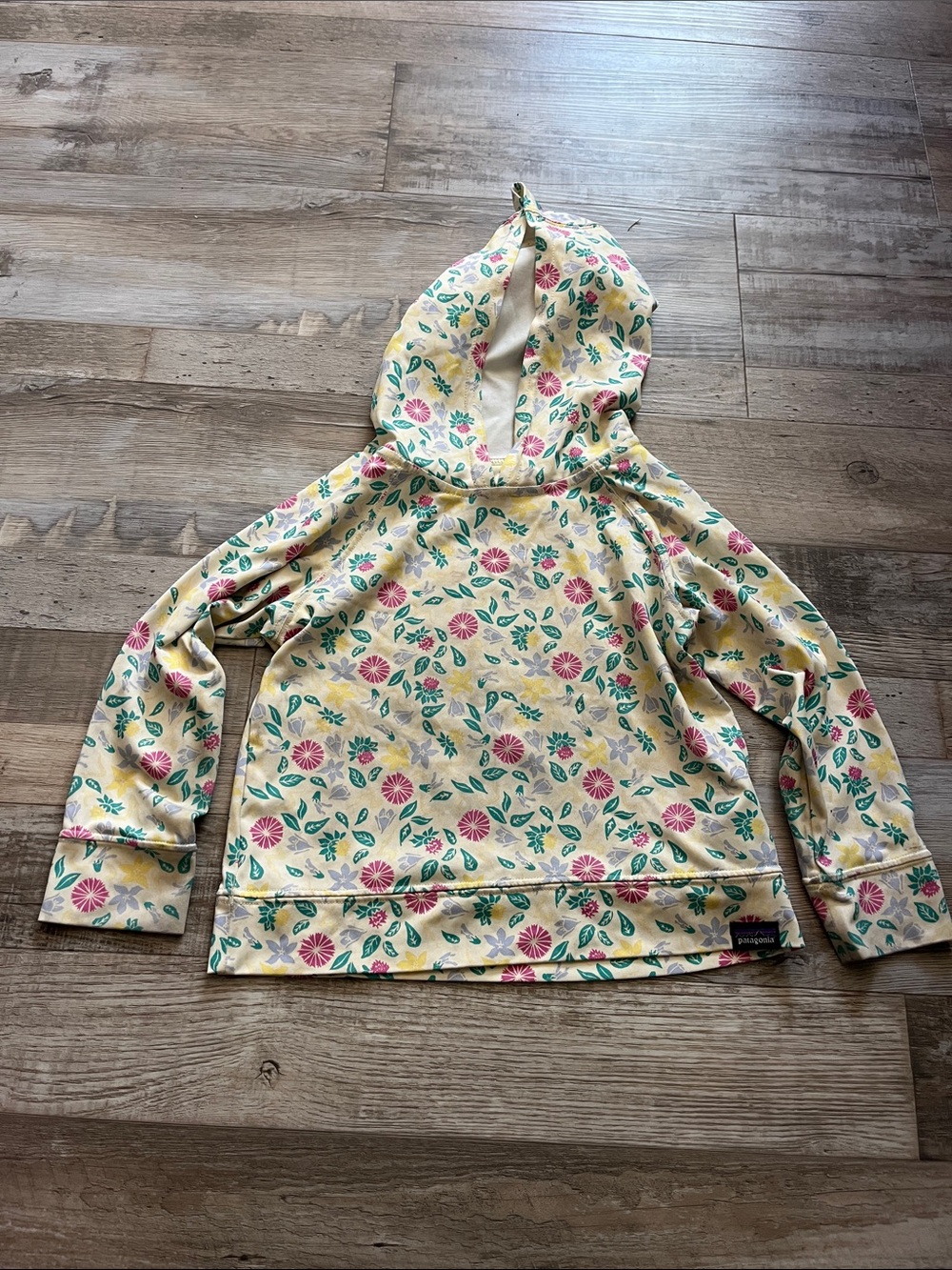 Patagonia Yellow Floral Sun hoodie for Toddlers